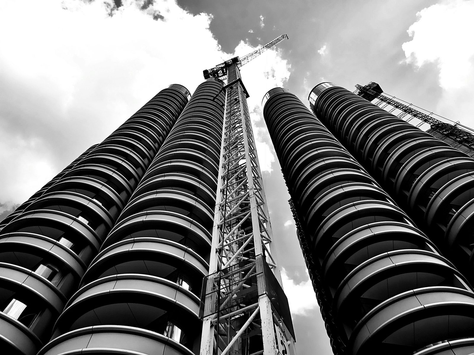 Tower crane between high-rise towers